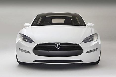 Teslas Auto ohne Treibstoff