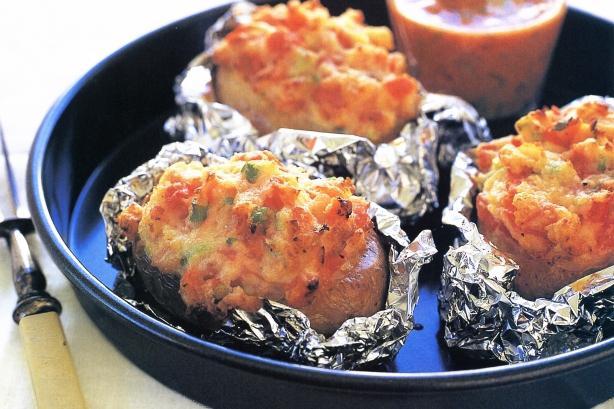 Wie lecker Kartoffeln in Folie zu backen