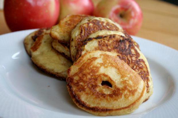 üppige Pfannkuchen mit Joghurt ohne Eier Rezept mit Foto für Schritt