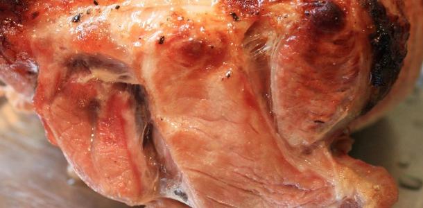 Saftiges Schweinefleisch im Ofen: Schritt für Schritt Rezept