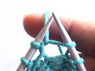 Falsche Schleife beim Stricken mit Stricknadeln