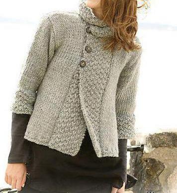 warme Jacke mit Stricknadeln 