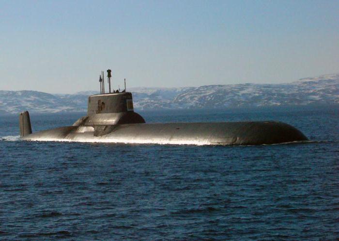 Ein Militärschiff mit Raketen an Bord ist die Stärke des Landes