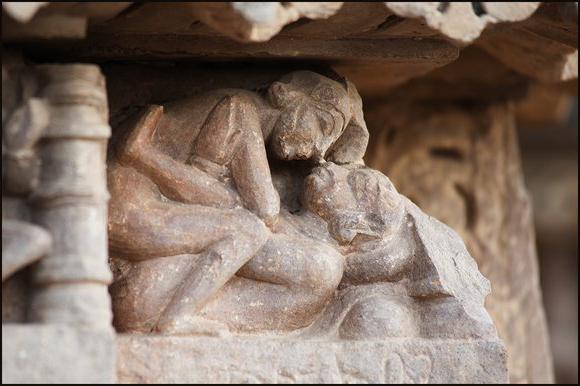 Indien: der Tempel der Liebe in Khajuraho. Die Geschichte, die Legenden und der Wert der Liebestempel in Indien