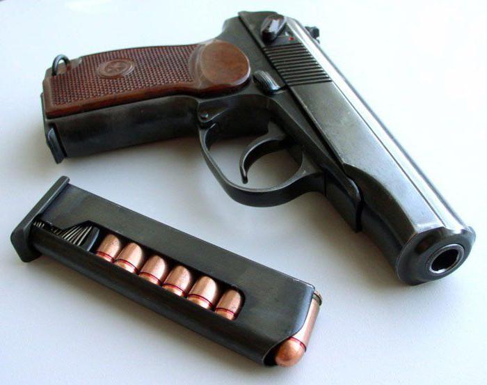 Pistole traumatische Makarova, Vor- und Nachteile