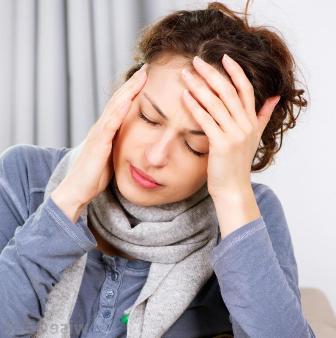 Tremor des Kopfes: Ursachen und Symptome. Was ist das Zittern des Kopfes und wie man ihn los wird?